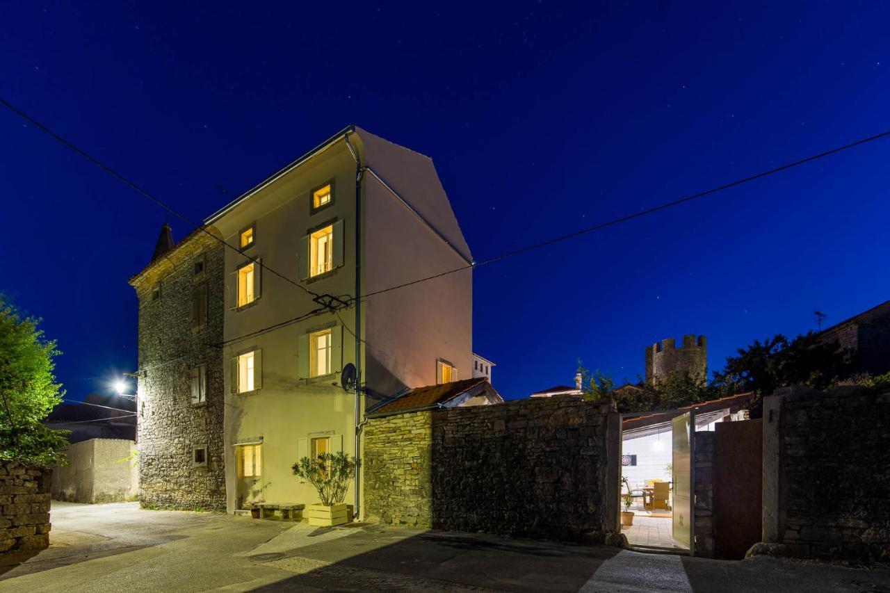 Casa Mario-Charming Stone House With Jacuzzi Villa Svetvinčenat Eksteriør billede